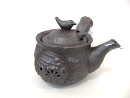 Magic tea pot