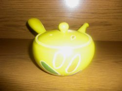 New!!   Tea Pot