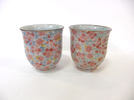 Tea cups (ARITA)